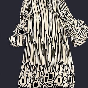 muse black and white dress